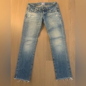 Prps Jeans, low waisted, zip closure, raw hem